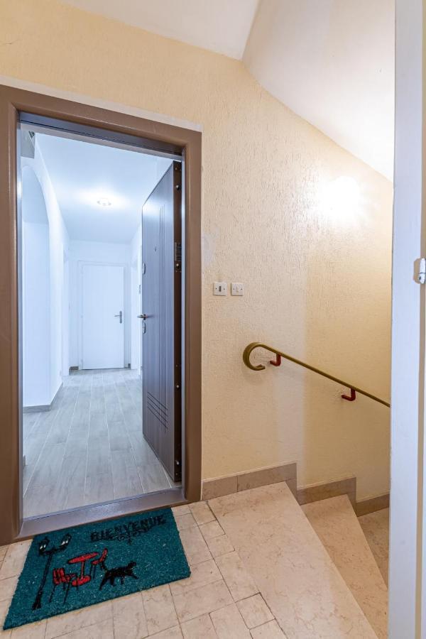 Les Trois Frontieres Appartement Terville Buitenkant foto